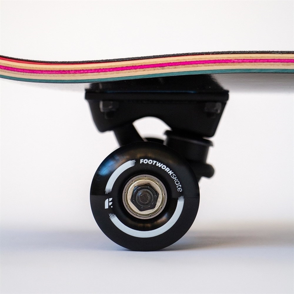 Скейтборд в сборе Footwork BORN TO SKATE Размер 8.25 x 31.75 - фото 14064