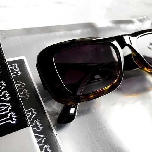 Очки FLAT RIOT Black Amber Slim Show - фото 23200