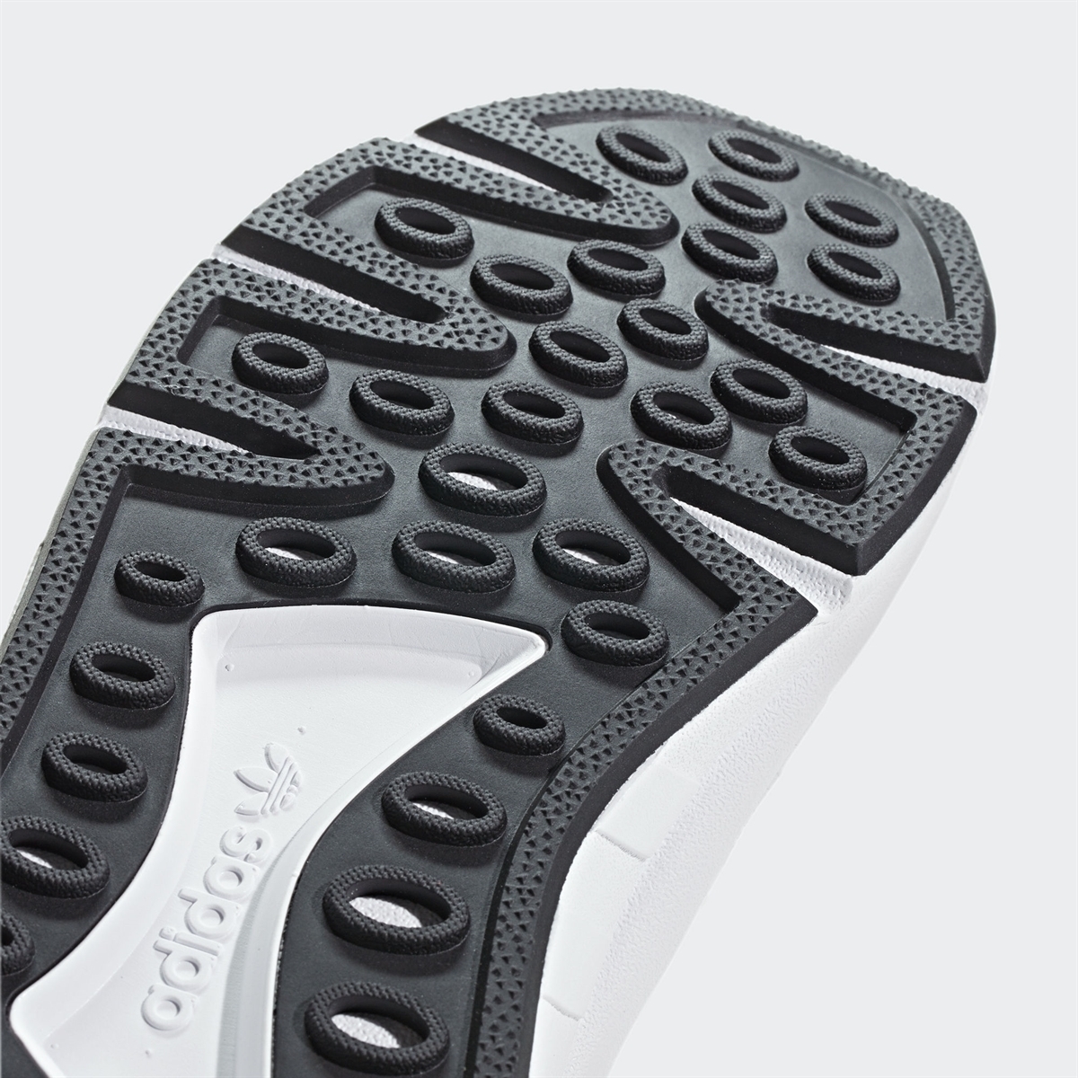 Кроссовки Adidas Originals EQT Support Mid ADV Primeknit B28133 - фото 29504
