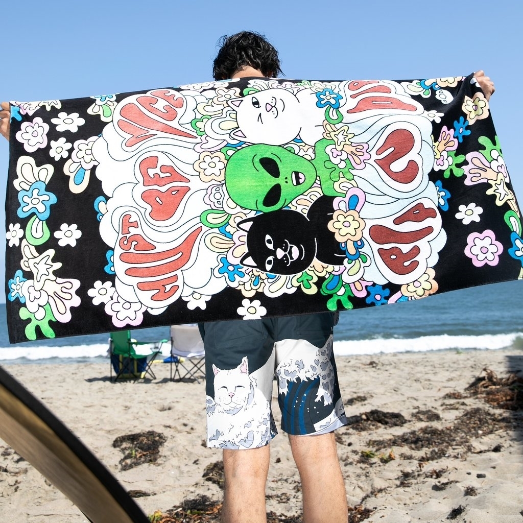 Полотенце RIPNDIP Flower Child Beach Towel Black - фото 31358