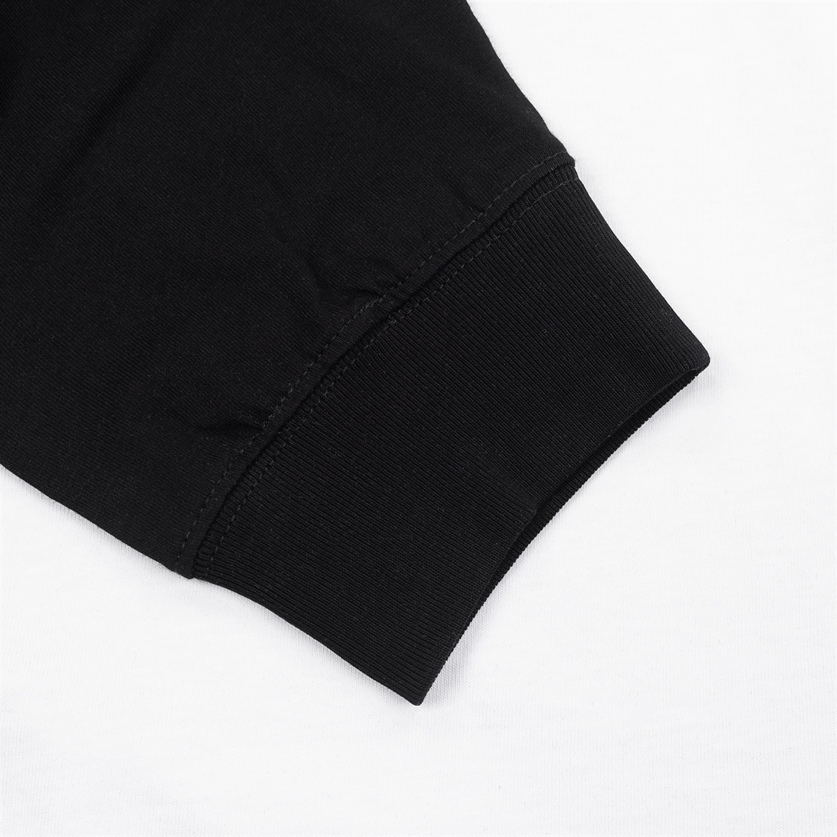 Горе Лонгслив VARPAN RLXD HLF LS TEE black/white - фото 34367