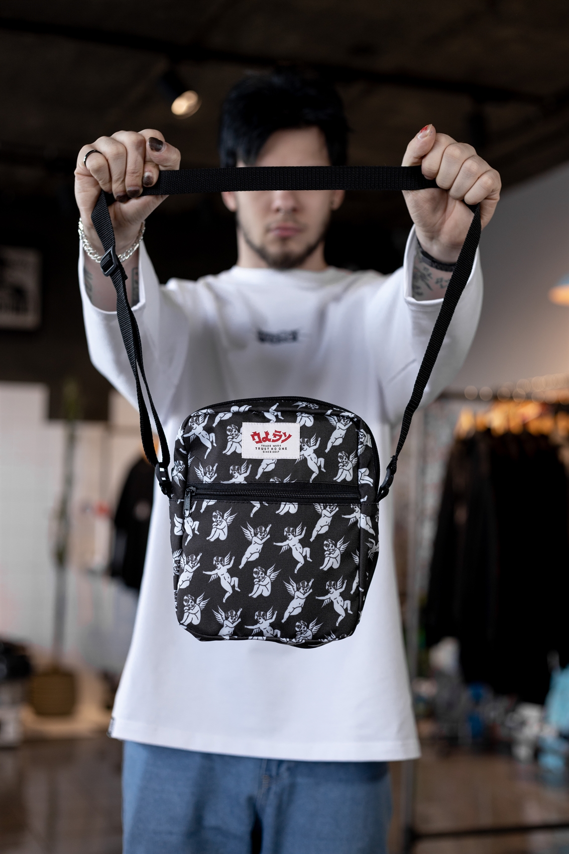 Сумка-мессенджер Oldy - max черный, ангелы - фото 39637