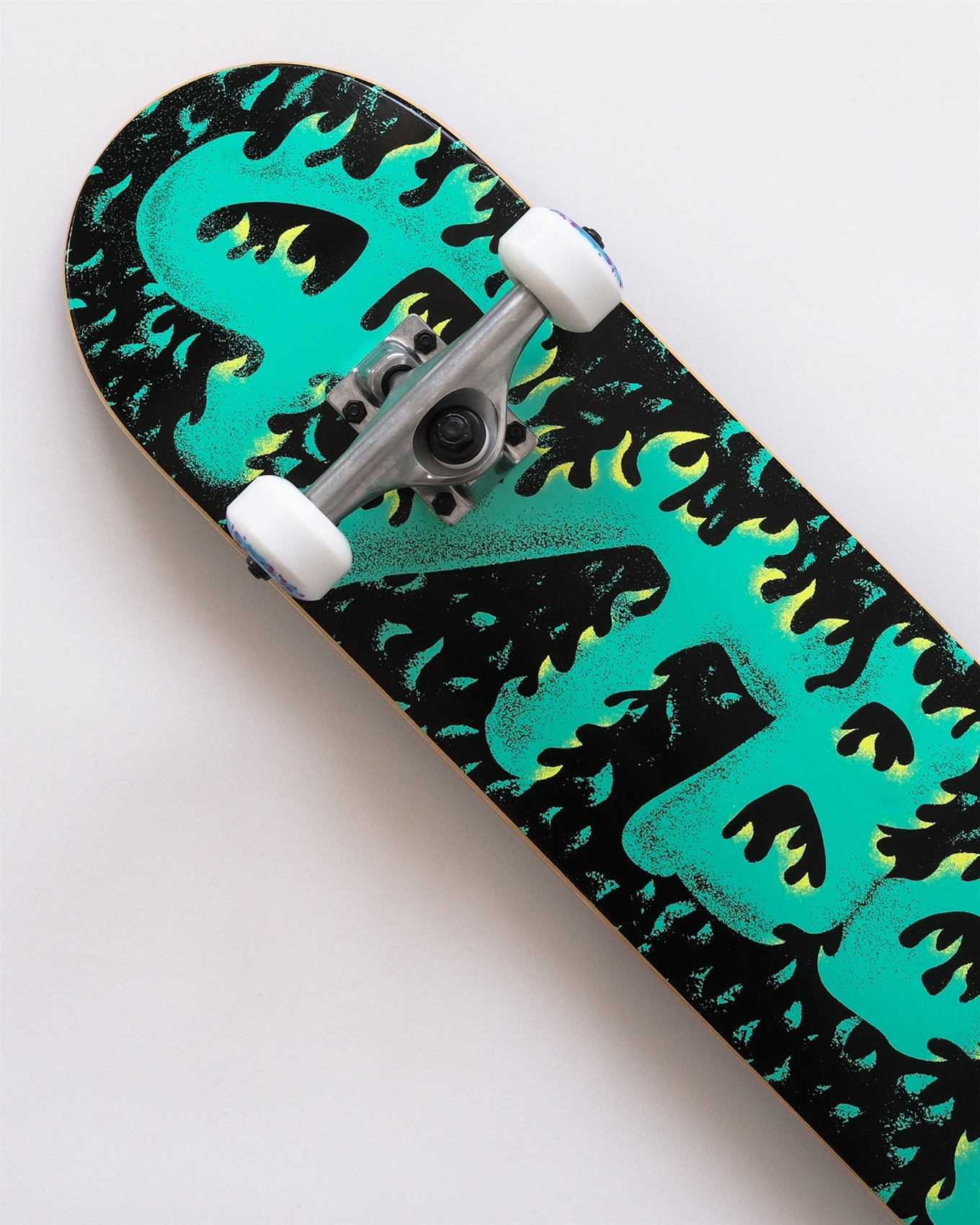 Скейтборд Футворк Пламя Зеленый 7.5 x 30.75 - фото 52273