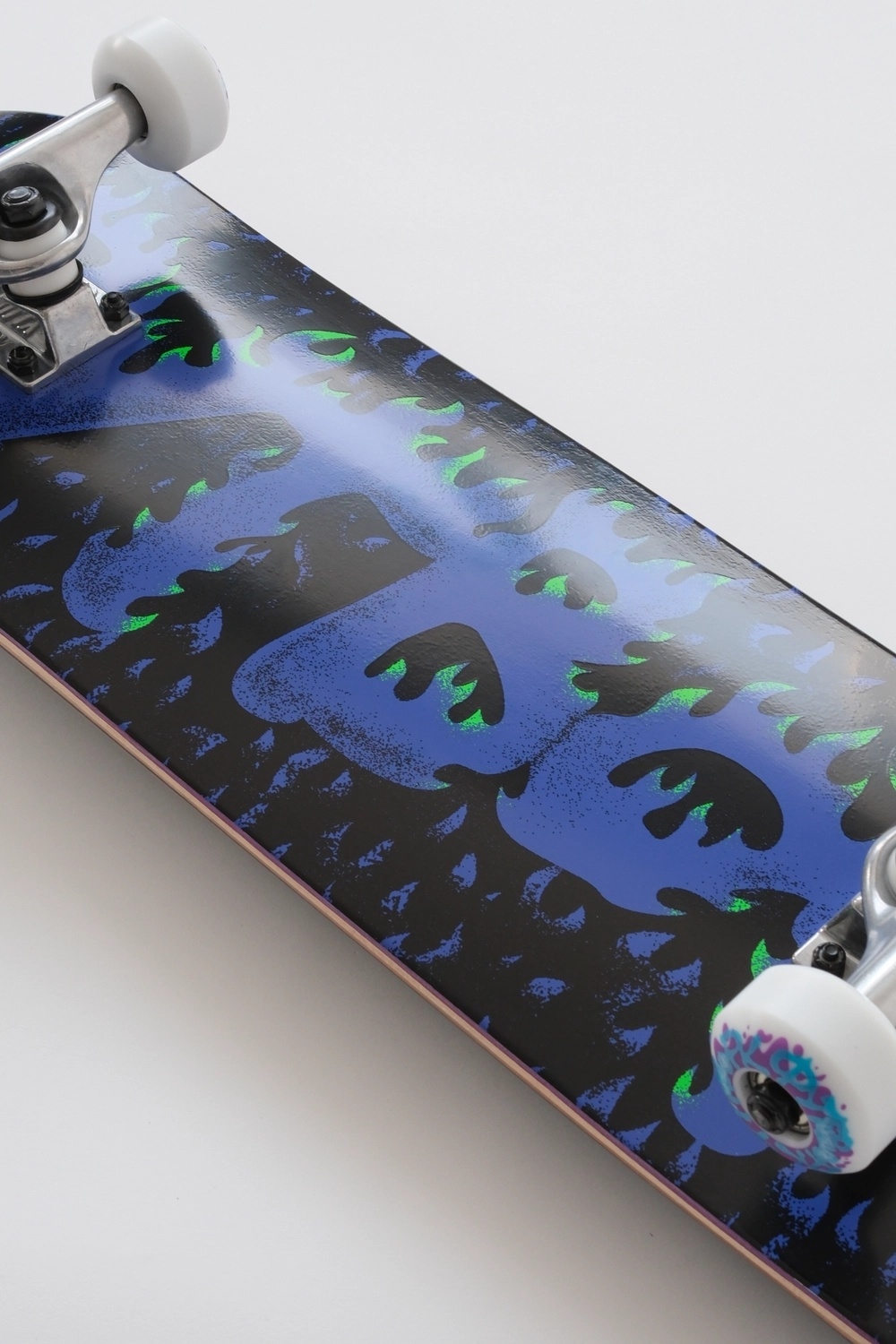 Скейтборд Футворк Пламя Фиолет 7.875 x 31.375 - фото 52278